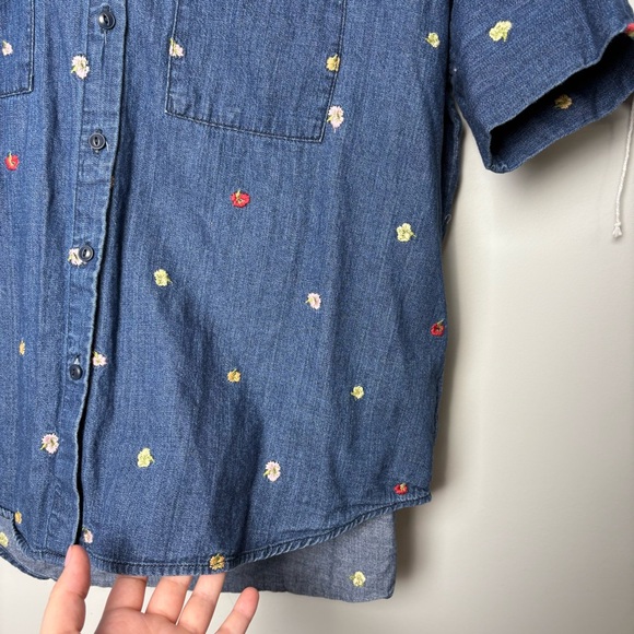 Madewell Embroidered Denim Courier Shirt in Confetti Floral - Picture 7 of 8